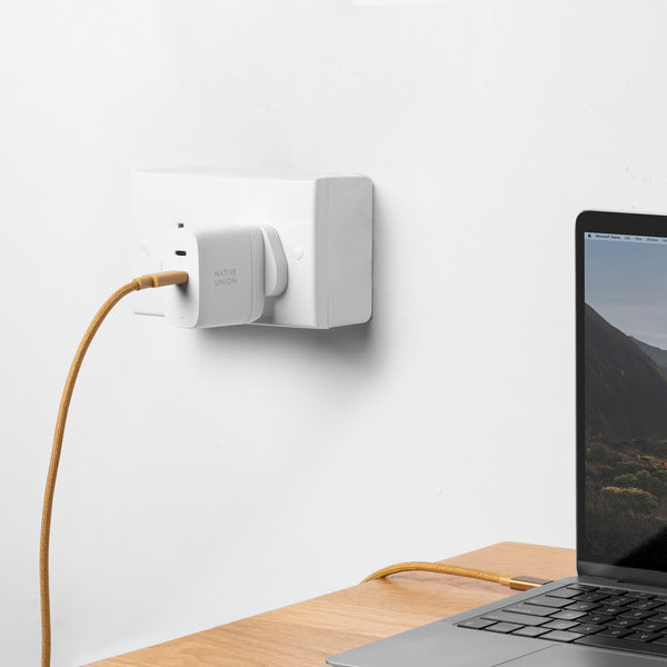 Cargador USB-C Dual GaN de 67 W Native Union