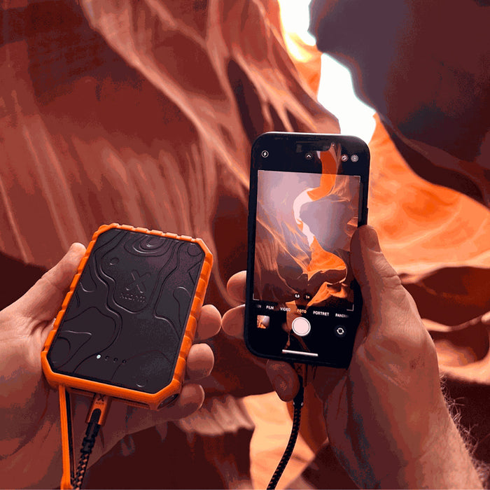 Batería portátil de 10.000 mAh Xtorm Rugged 20W